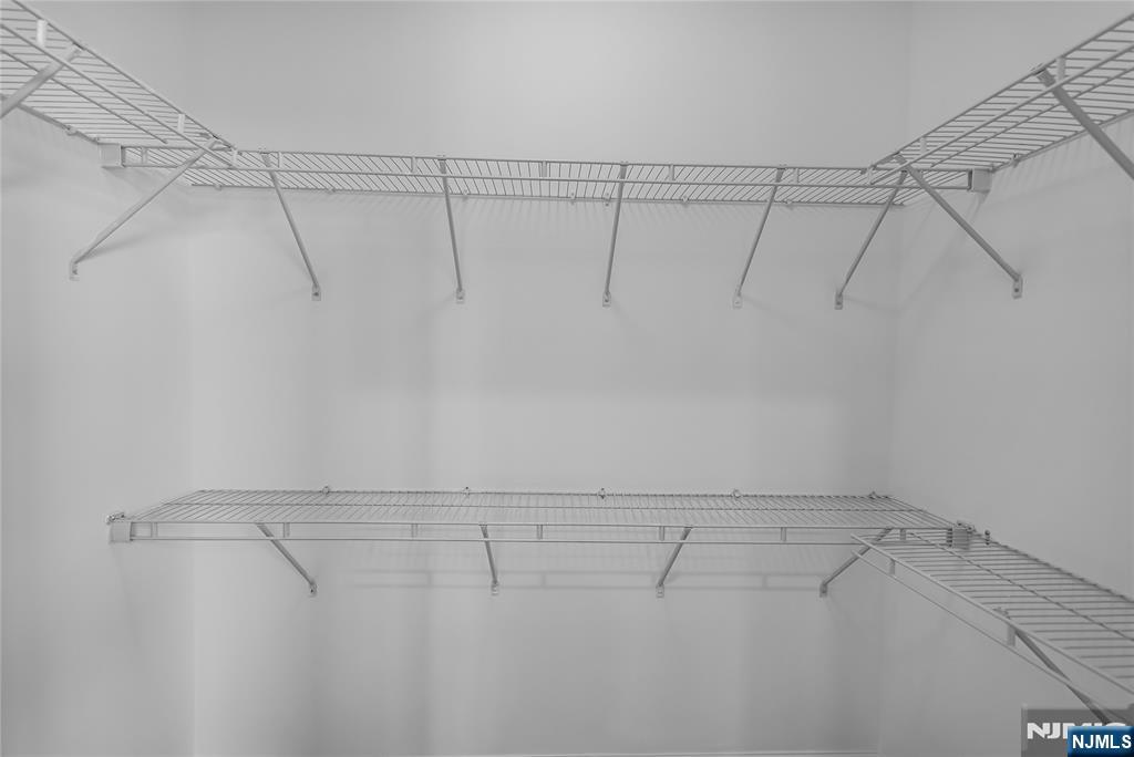 75 West Columbia Avenue, Unit 2 Palisades Park, NJ 07650 - Photo 10 of 27 a view of a room