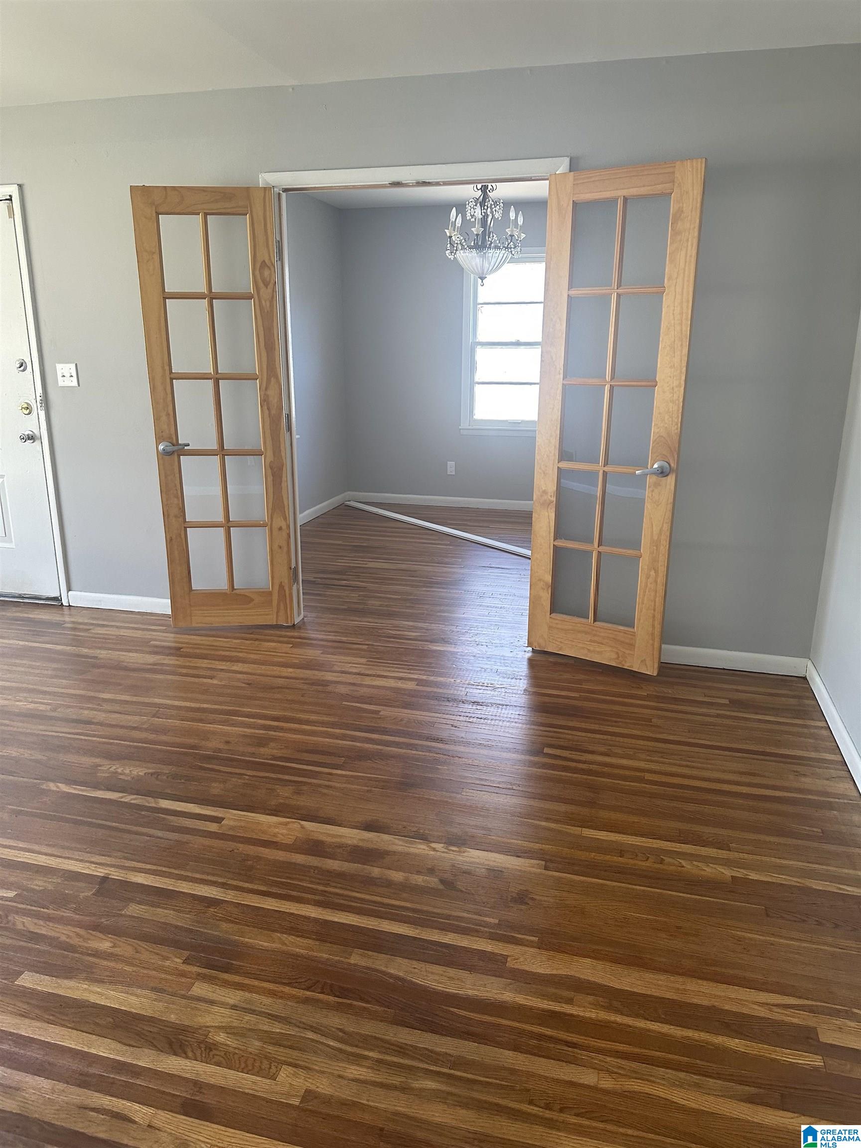 2349 28th Street Southwest Birmingham, AL 35208 - Photo 5 of 6