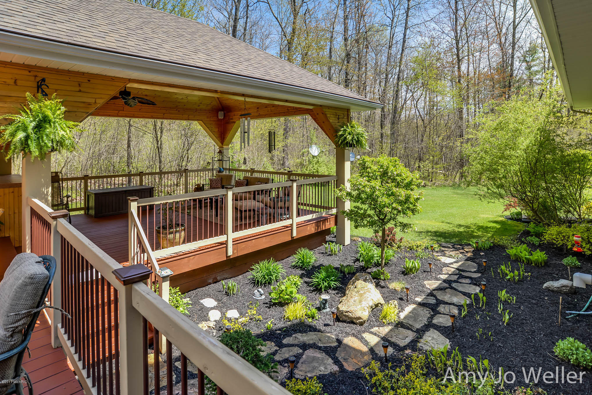 8734 West Stanton Road Stanton, MI 48888 - Photo 17 of 57 DSC_7976Blending