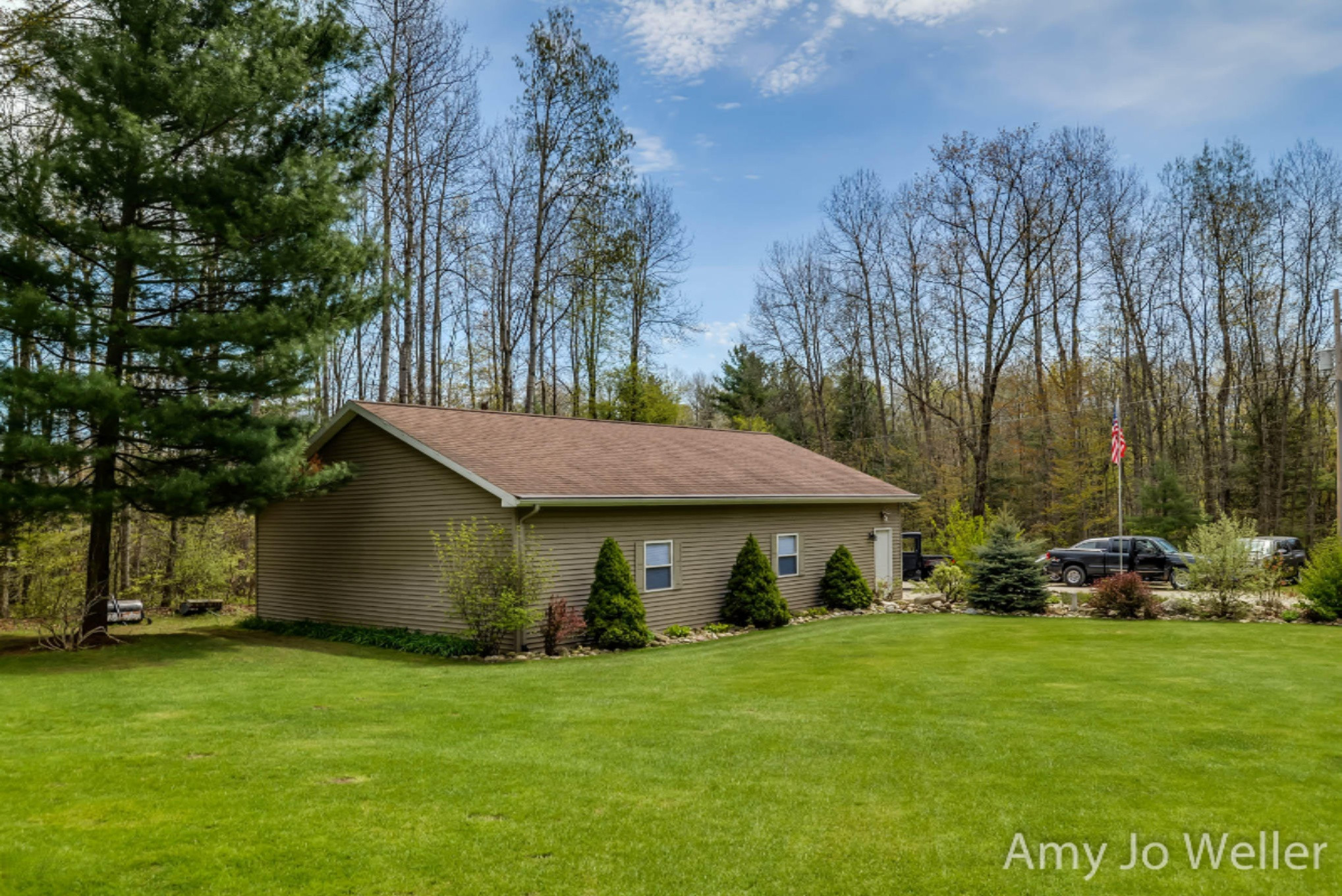 8734 West Stanton Road Stanton, MI 48888 - Photo 57 of 57 DSC_8369Blending