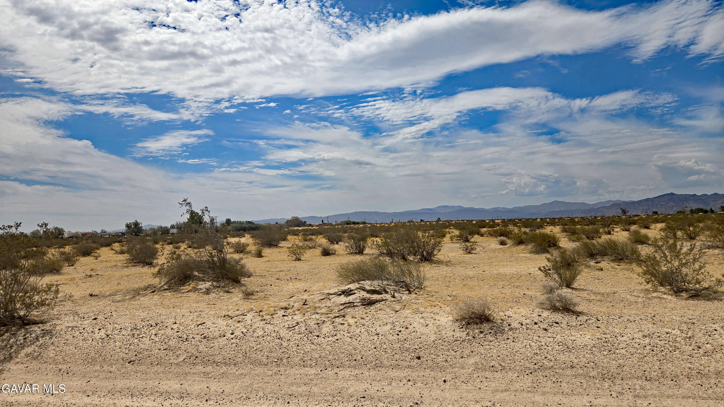Riverside Road Newberry Springs, CA 92365 - Photo 8 of 23 0532-191-13 (8)