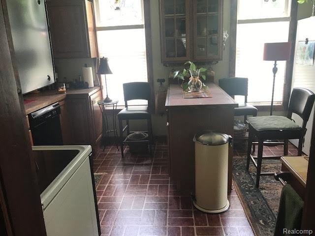 972 East Tienken Road Rochester, MI 48306 - Photo 21 of 34 unnamed (22).jpg