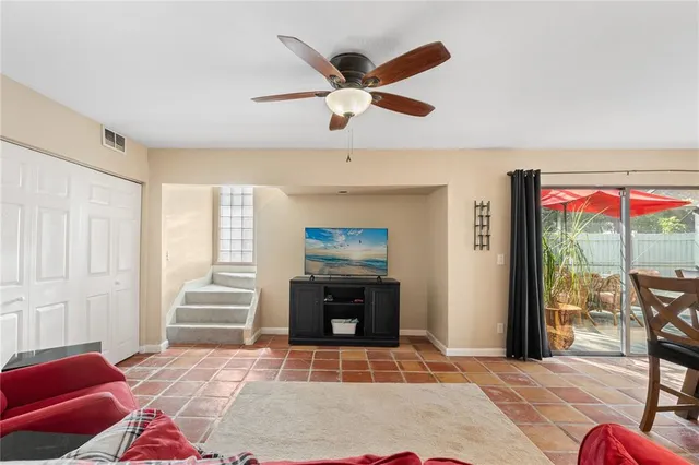 $525,000 | 6916 Waverly Street, Sarasota, FL 34243