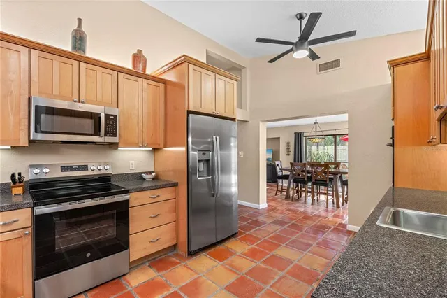 $525,000 | 6916 Waverly Street, Sarasota, FL 34243