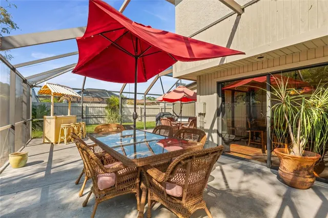 $525,000 | 6916 Waverly Street, Sarasota, FL 34243