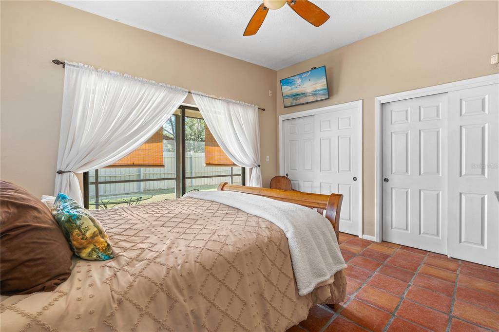 6916 Waverly Street Sarasota, FL 34243 - Photo 21 of 47