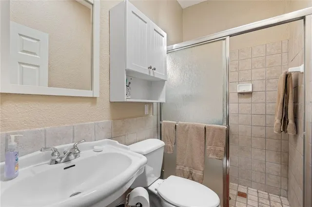 $525,000 | 6916 Waverly Street, Sarasota, FL 34243