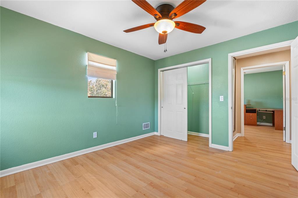 6916 Waverly Street Sarasota, FL 34243 - Photo 37 of 47