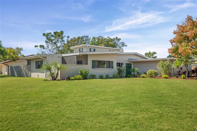 $525,000 | 6916 Waverly Street, Sarasota, FL 34243