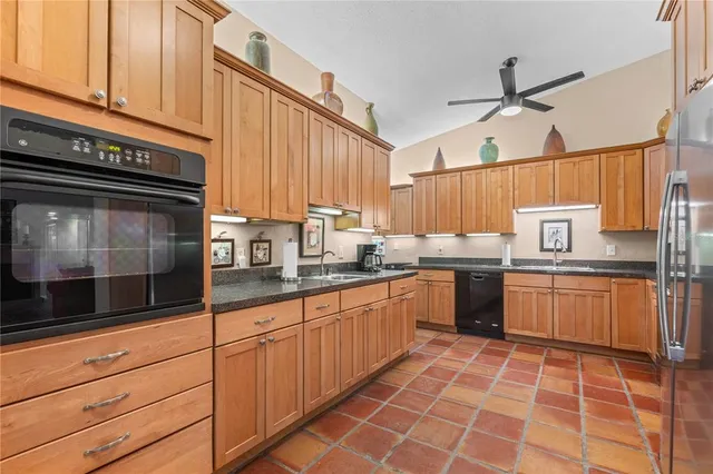 $525,000 | 6916 Waverly Street, Sarasota, FL 34243