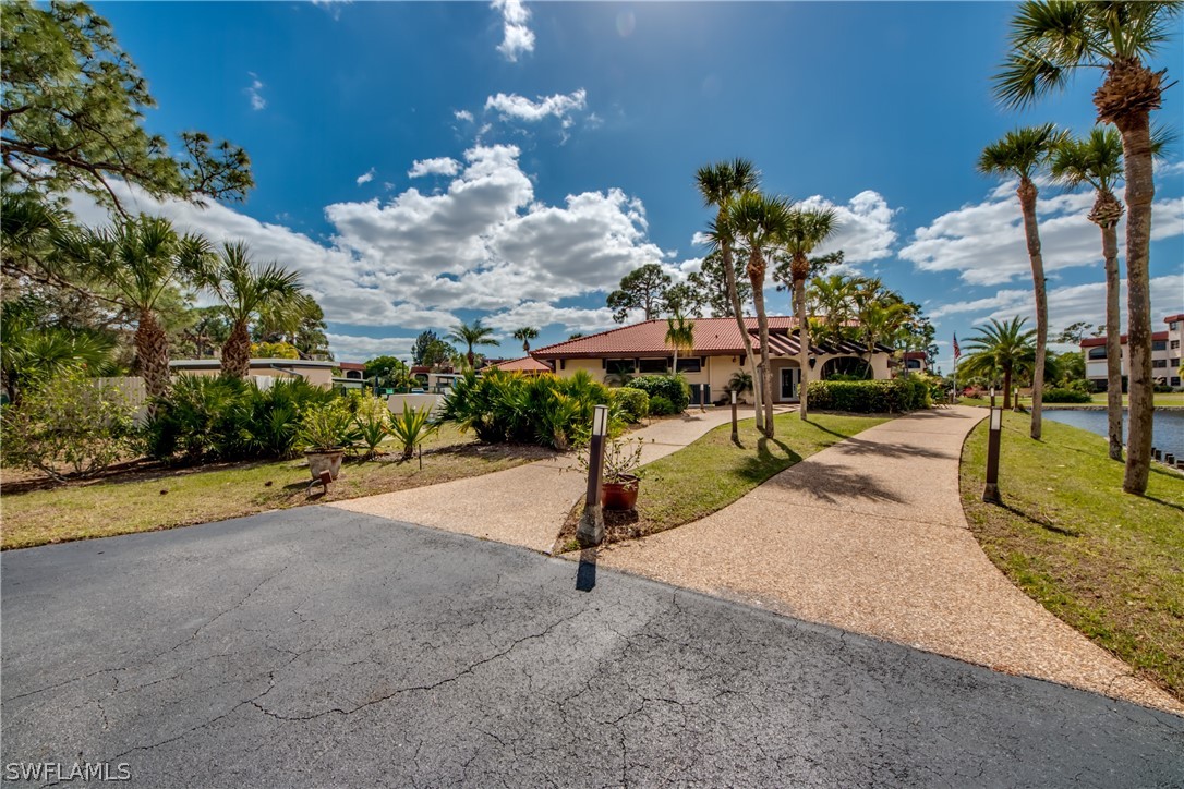 23465 Harbor View Road, Unit 1008 Port Charlotte, FL 33980 - Photo 23 of 33 a view of a basketball court