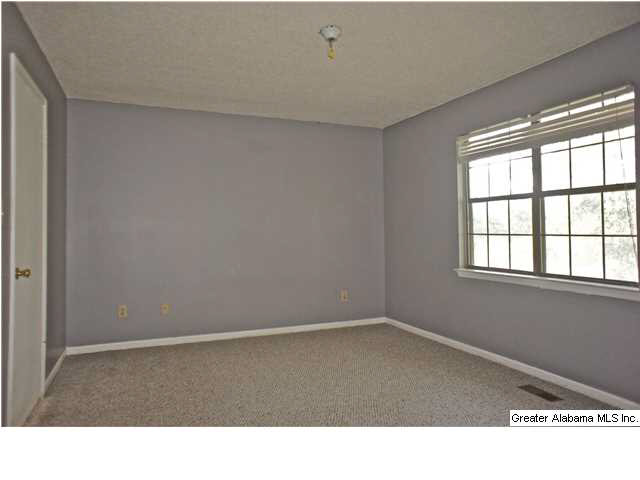 1410 Applegate Drive Alabaster, AL 35007 - Photo 18 of 32 Gallery Image 18