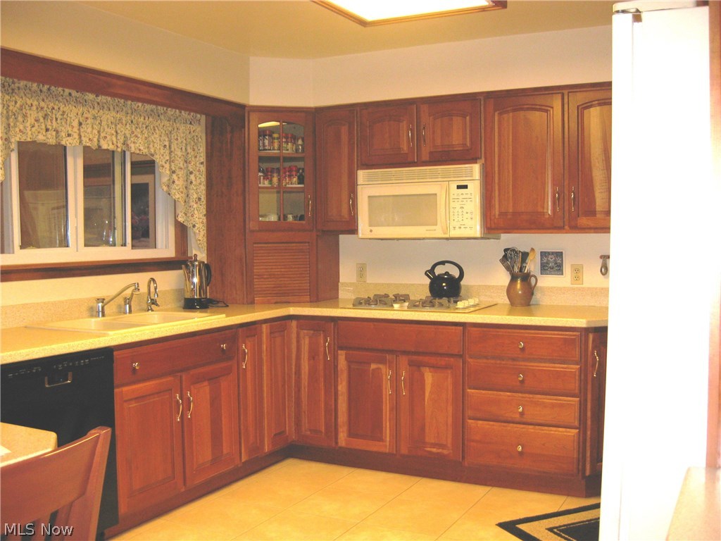7622 Burbank Road Wooster, OH 44691 - Photo 8 of 35 Gallery Image 8