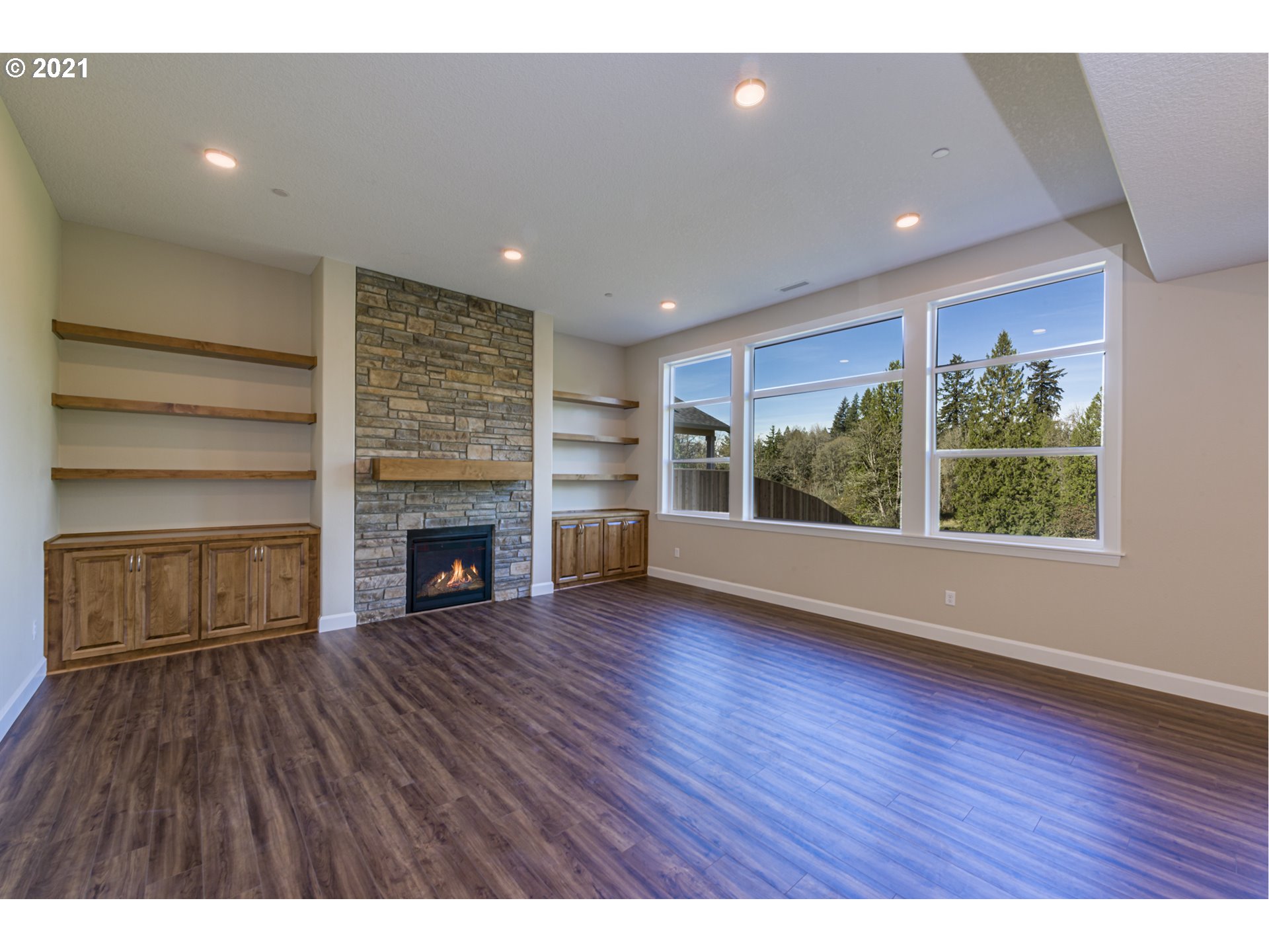 3828 South Champions Circle Ridgefield, WA 98642 - Photo 2 of 10 Gallery Image 2