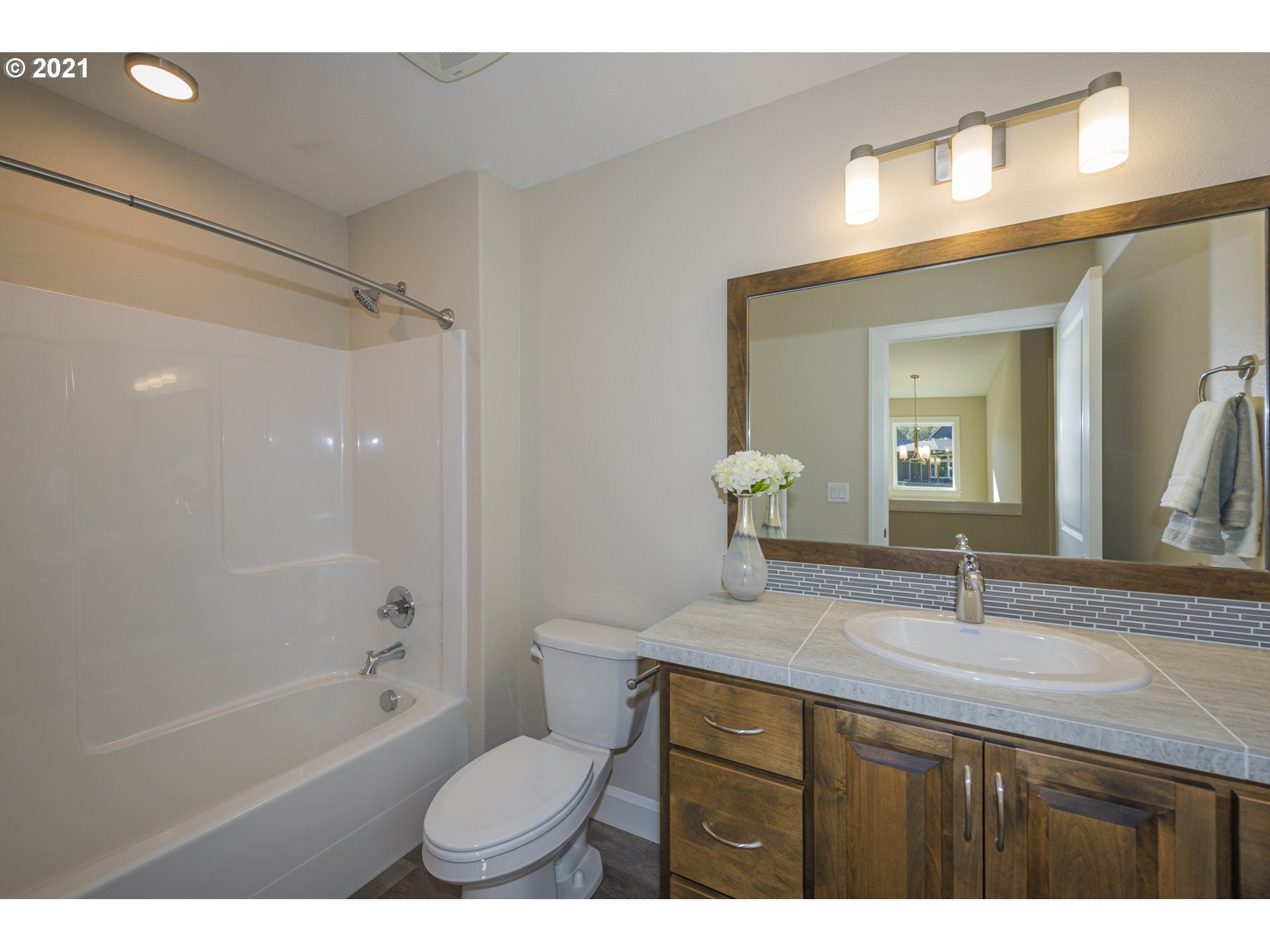 3828 South Champions Circle Ridgefield, WA 98642 - Photo 8 of 10 Gallery Image 8