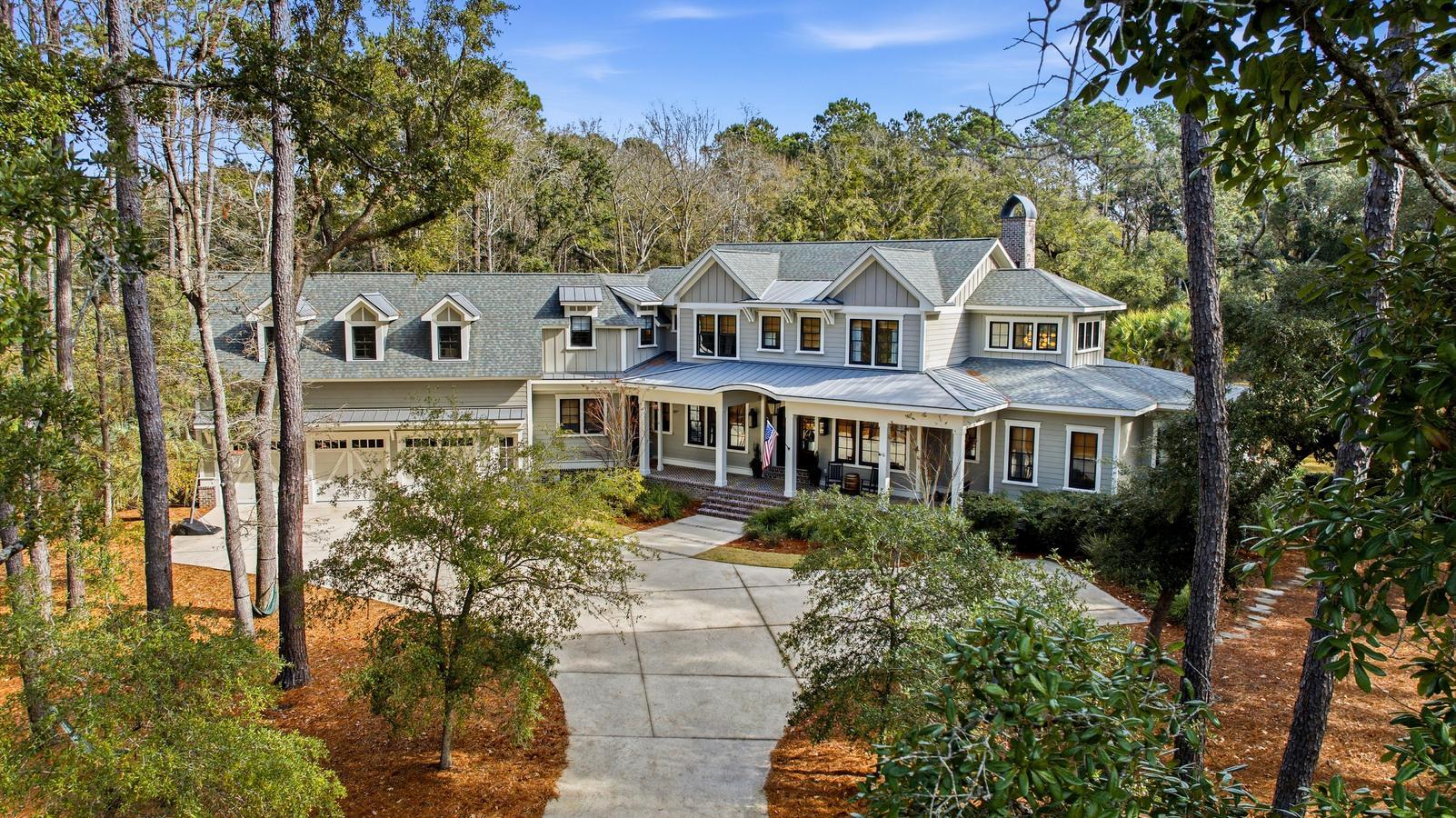 1334 Old Rosebud Trail Mount Pleasant, SC 29429 - Photo 2 of 108 105