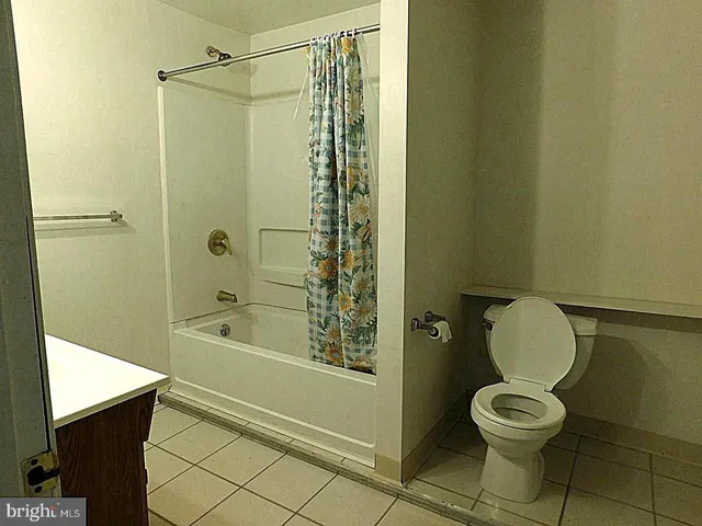 $424,900 | 137 West Lancaster Avenue, Downingtown, PA 19335