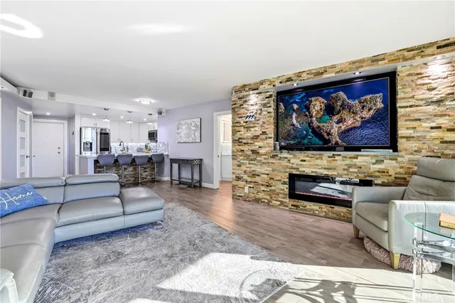 $799,000 | 700 East Ocean Boulevard, Unit 1208, Long Beach, CA 90802