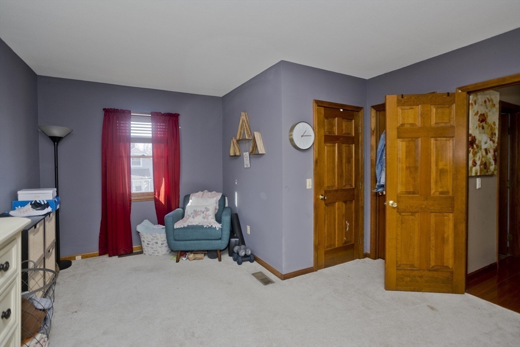 48 Vail Street Springfield, MA 01118 - Photo 29 of 38 Gallery Image 29