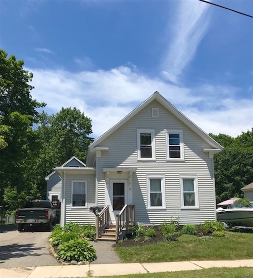 28 Mill Street Rochester, NH 03868 - Photo 1 of 29