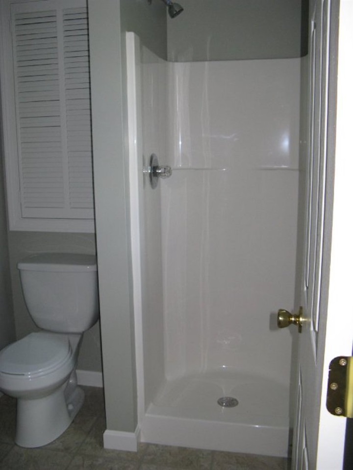28 Mill Street Rochester, NH 03868 - Photo 14 of 29