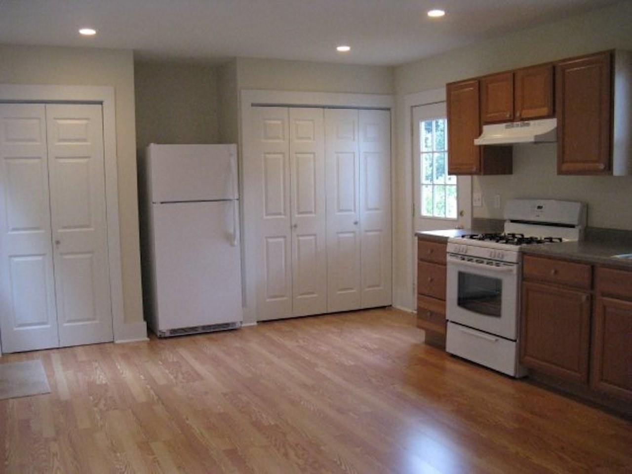 28 Mill Street Rochester, NH 03868 - Photo 22 of 29