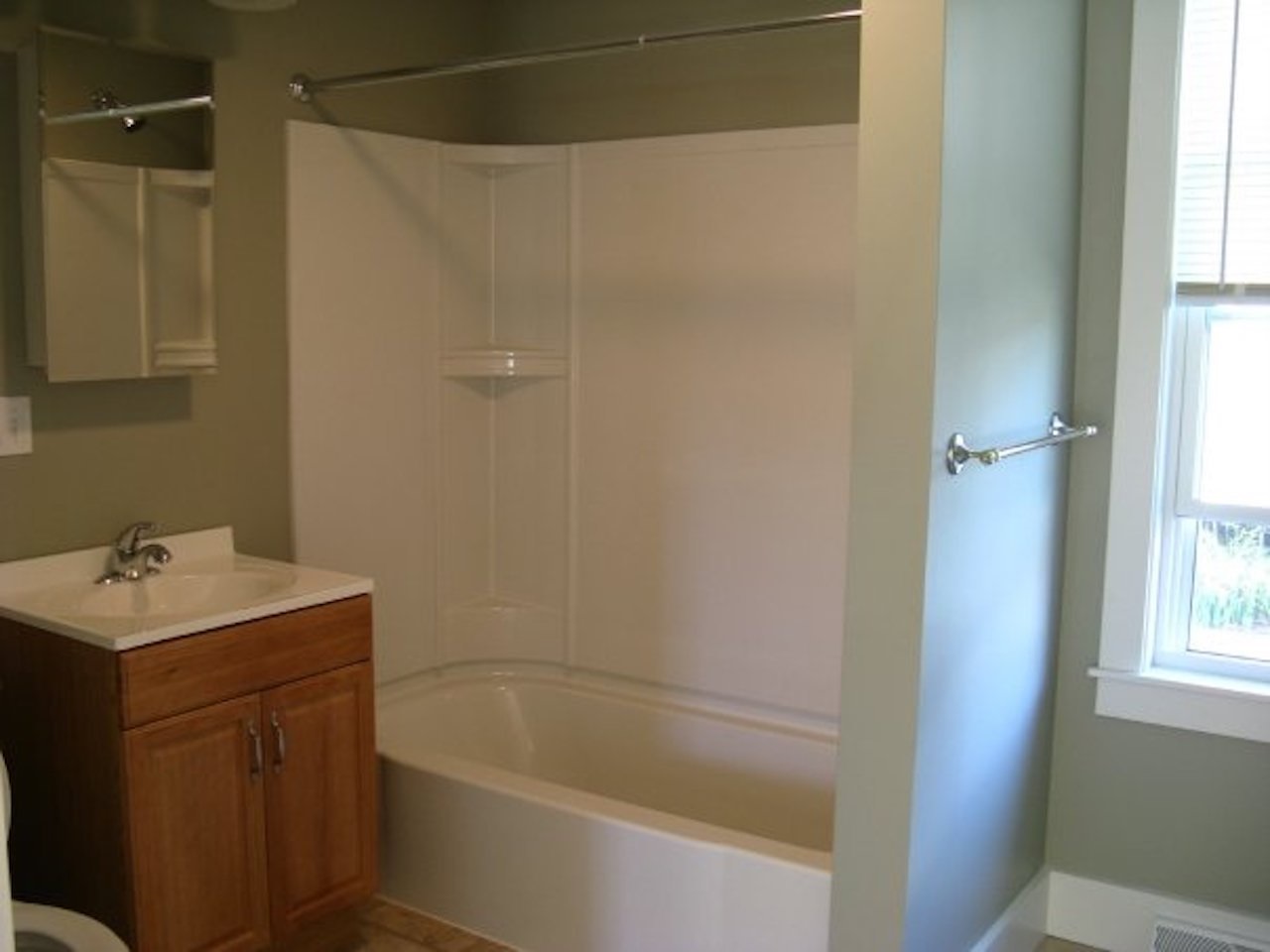 28 Mill Street Rochester, NH 03868 - Photo 26 of 29