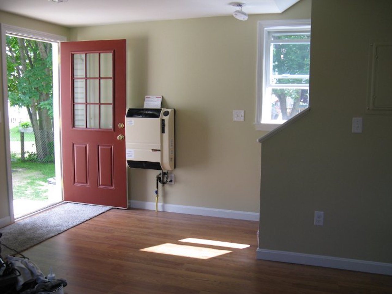 28 Mill Street Rochester, NH 03868 - Photo 6 of 29