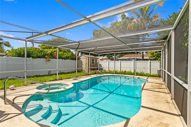 $495,000 | 6611 Park Street, Hollywood, FL 33024