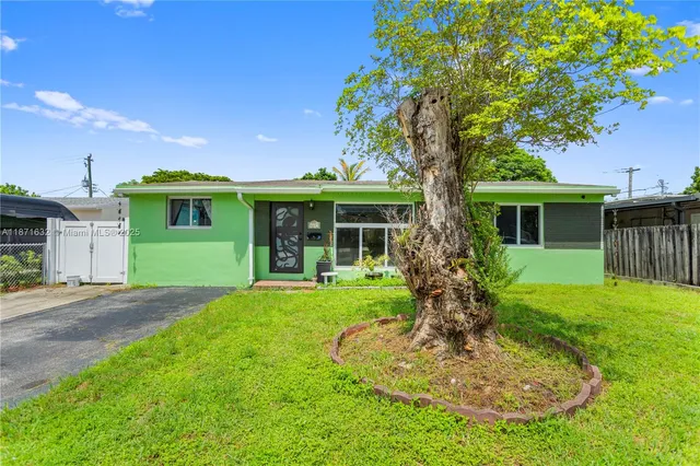 $495,000 | 6611 Park Street, Hollywood, FL 33024