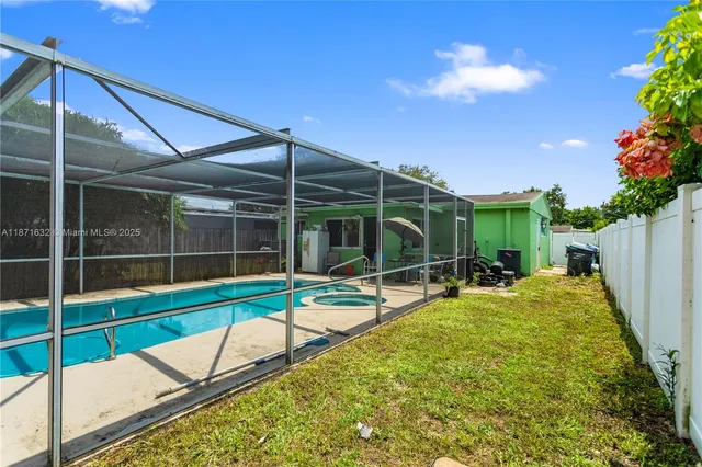 $495,000 | 6611 Park Street, Hollywood, FL 33024