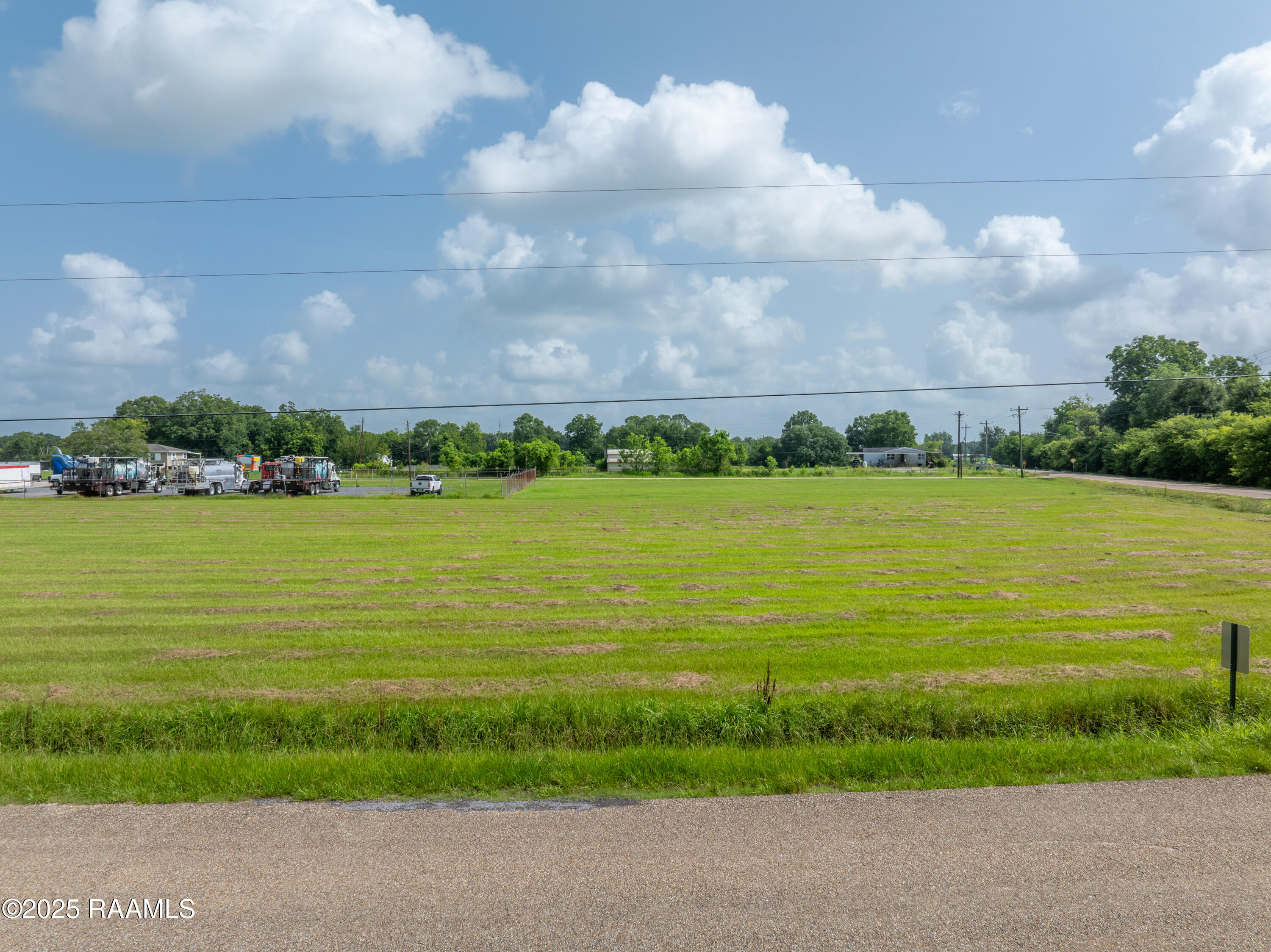 1620 South Airport Road Abbeville, LA 70510 - Photo 2 of 13 Donna Road View