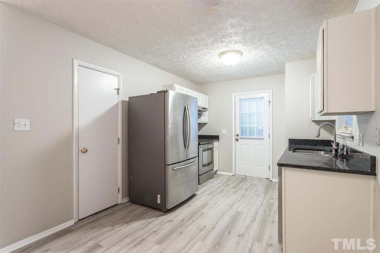 2409 Whistle Court Raleigh, NC 27603 - Photo 4 of 11 Gallery Image 4