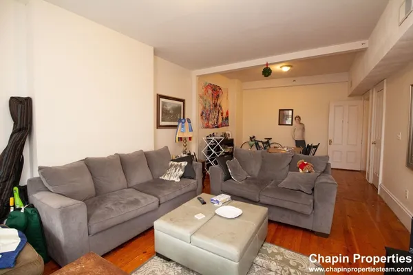 $4,000 | 209 Washington Street, Unit 4, Brookline, MA 02445