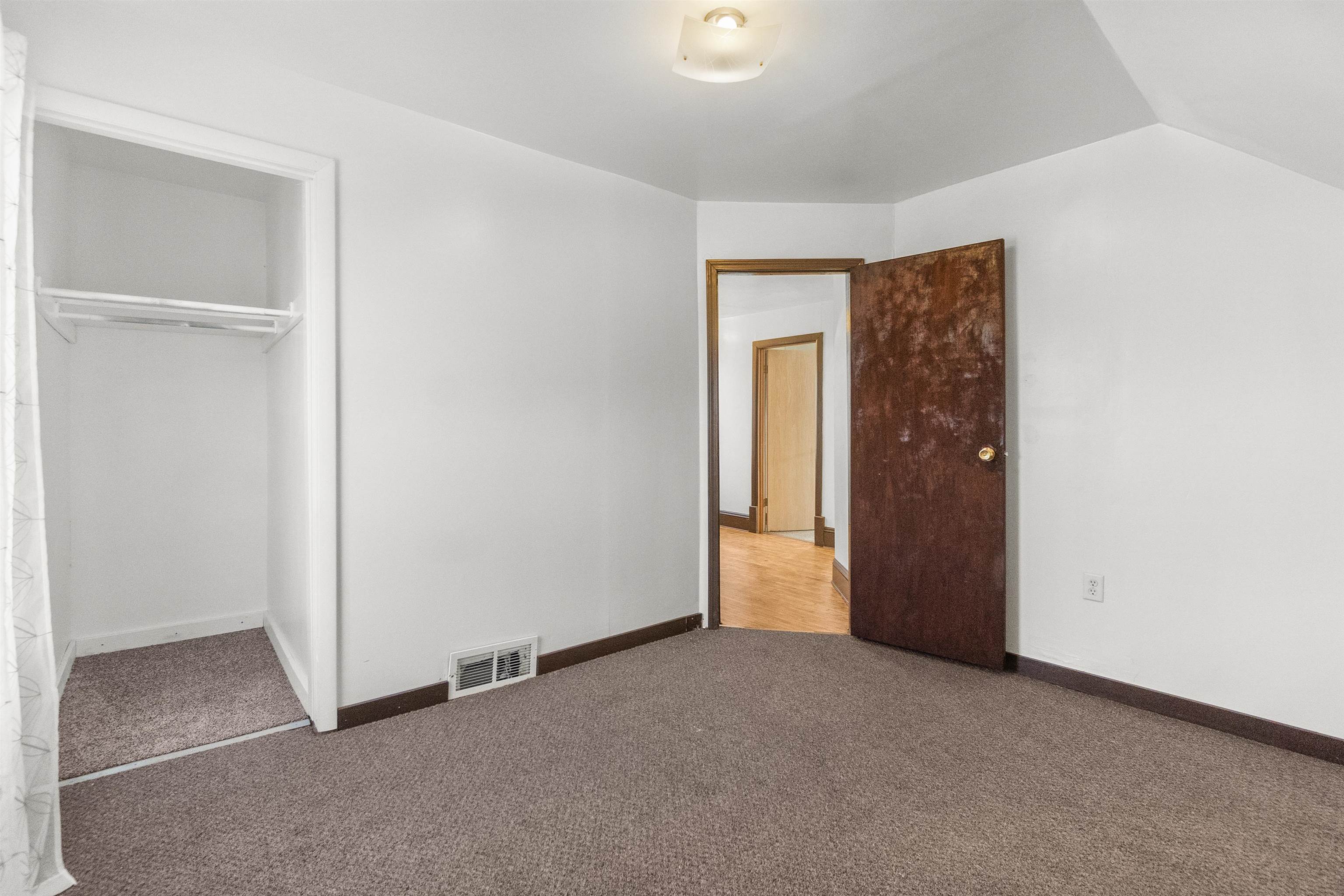 17 West Cotton Street Fond du Lac, WI 54935 - Photo 15 of 22