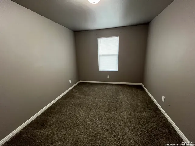 $1,795 | 8807 Arabian King, Converse, TX 78109