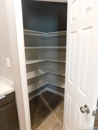 $1,795 | 8807 Arabian King, Converse, TX 78109