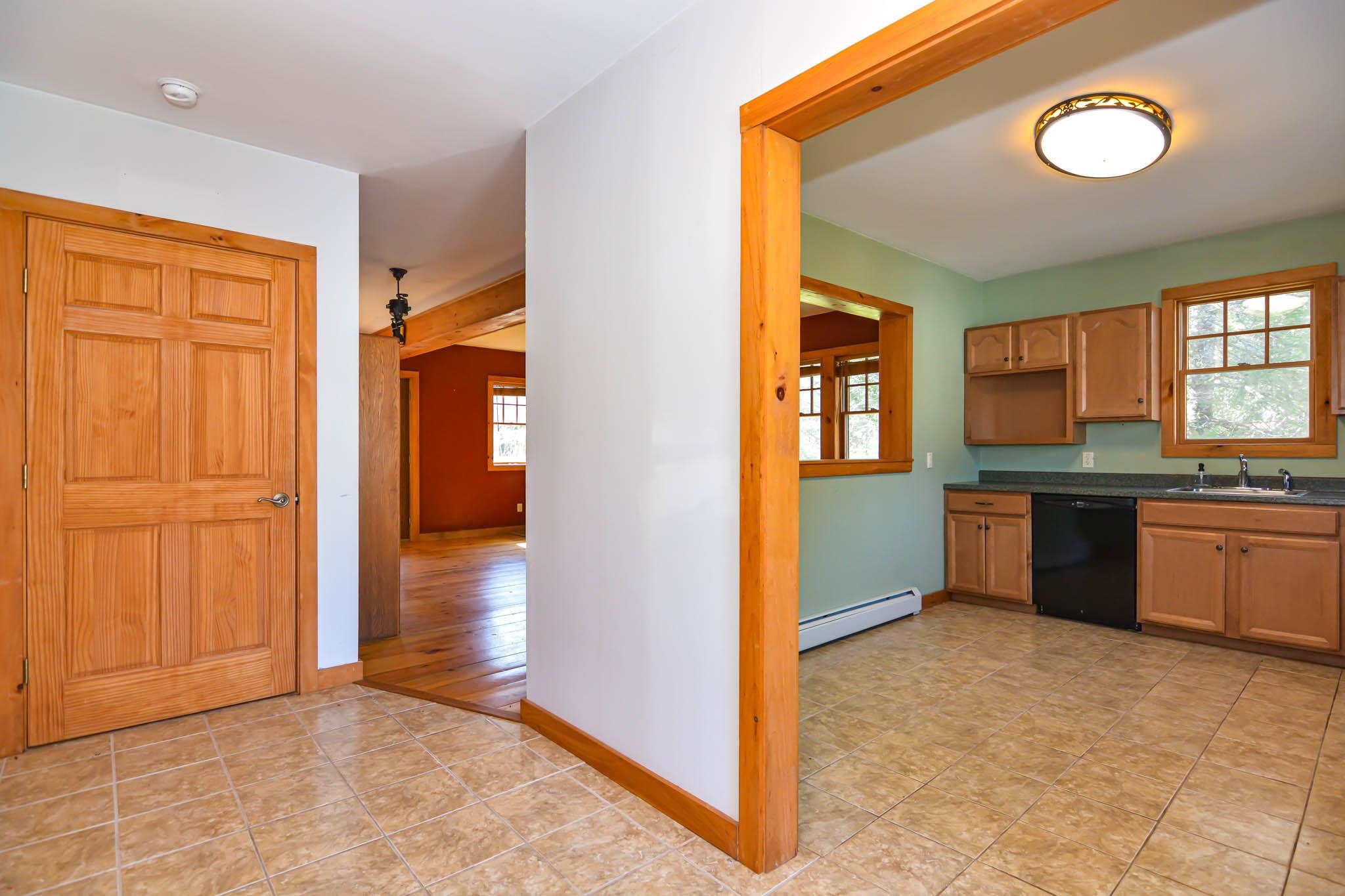 50 Wilderness Road Bethlehem, NH 03574 - Photo 11 of 58