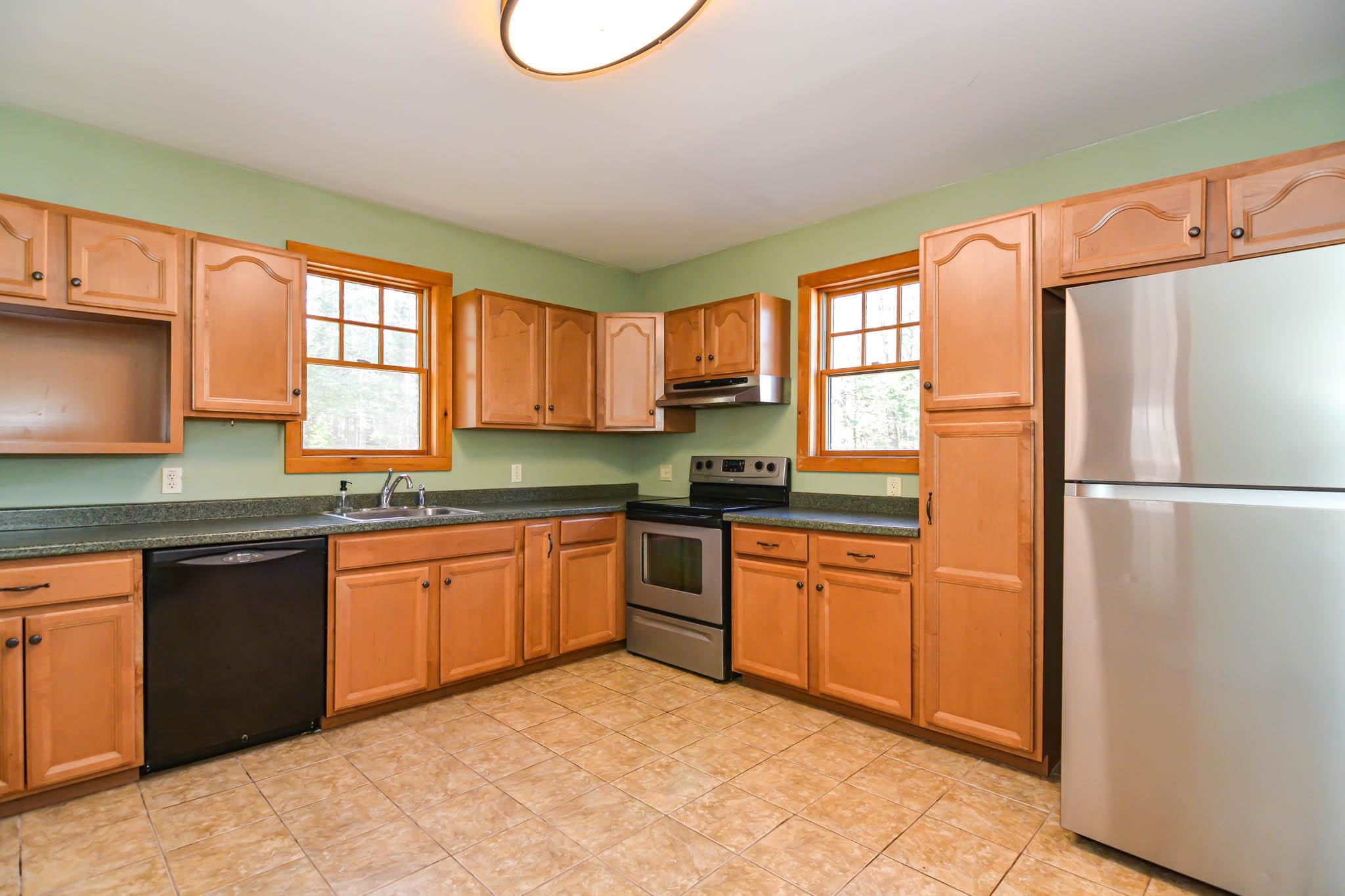 50 Wilderness Road Bethlehem, NH 03574 - Photo 12 of 58