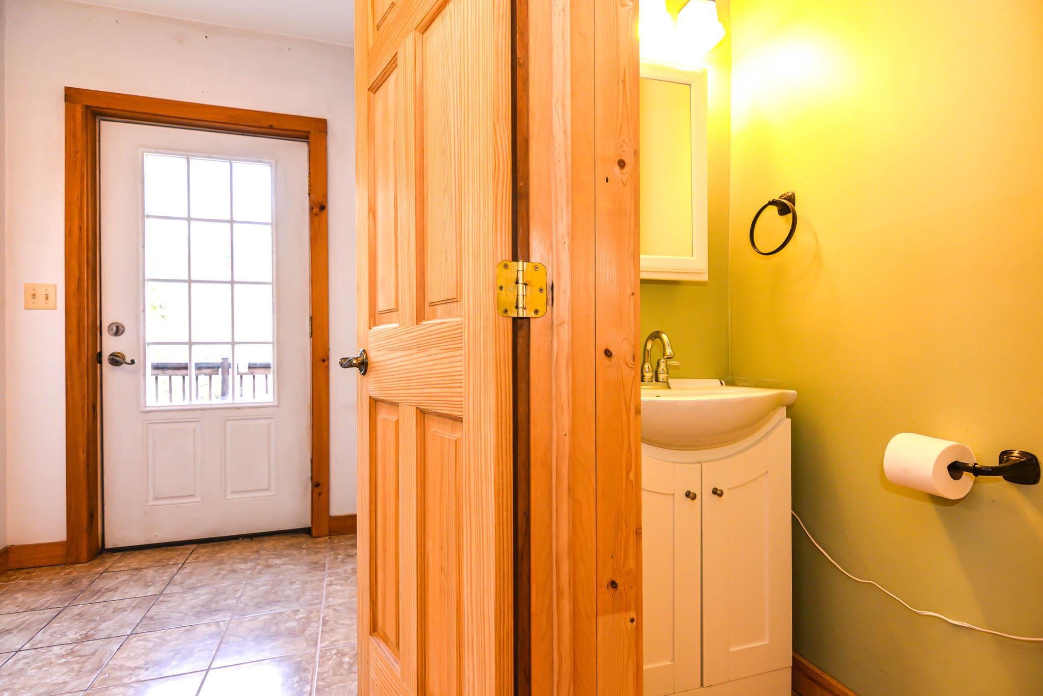 50 Wilderness Road Bethlehem, NH 03574 - Photo 16 of 58