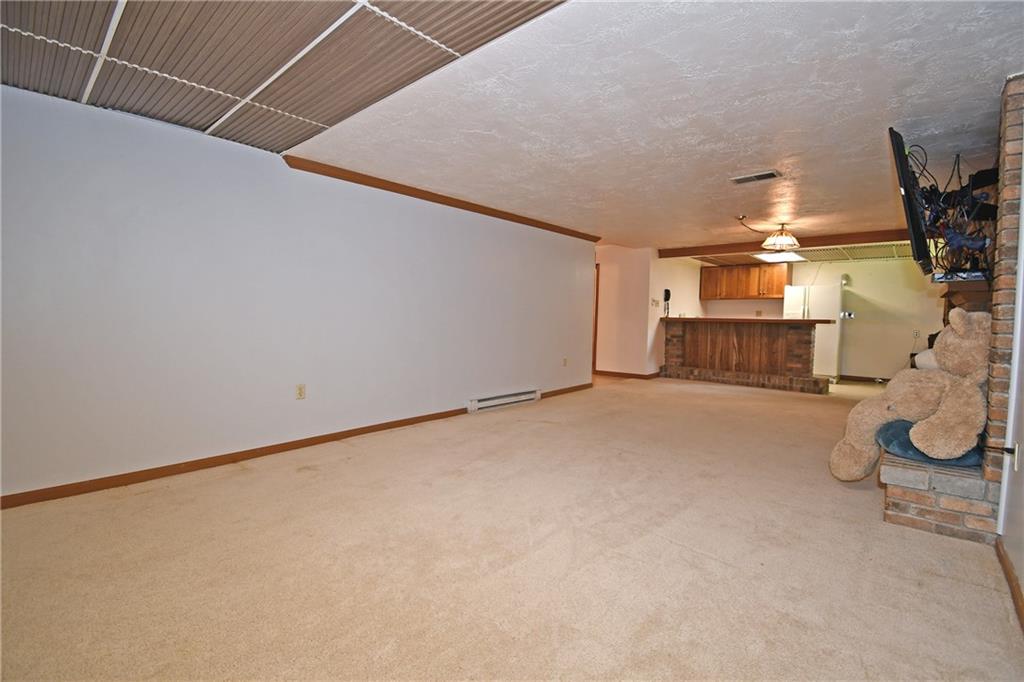 986 Segar Road Pittsburgh, PA 15243 - Photo 35 of 48