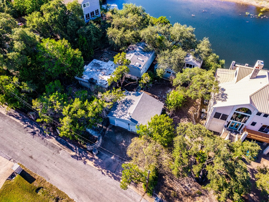 236 Cedar Hurst Lane Austin, TX 78734 - Photo 22 of 31 a picture of flowers