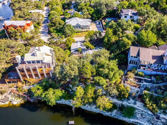 $750,000 | 236 Cedar Hurst Lane, Austin, TX 78734
