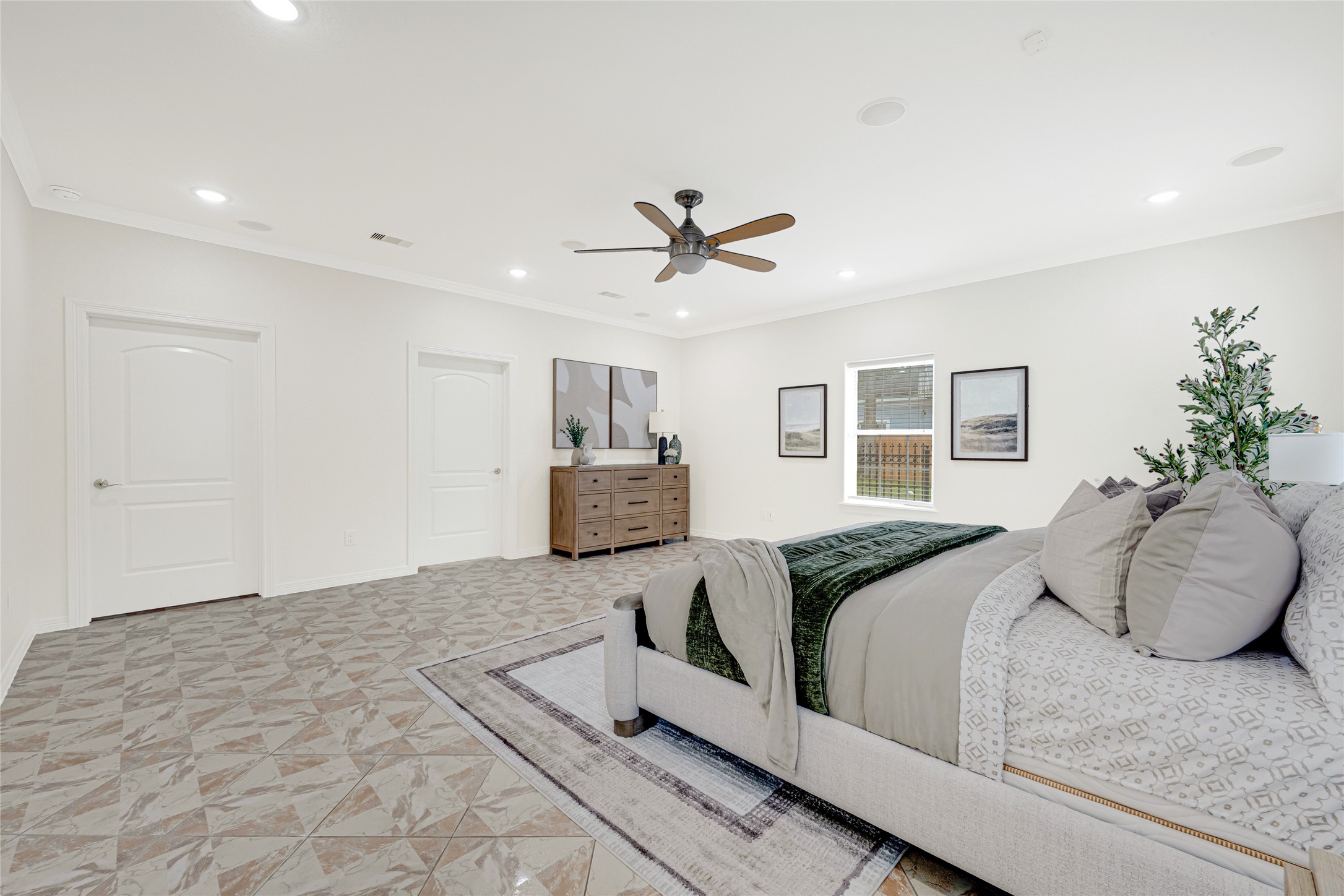 404 Moss Street Houston, TX 77009 - Photo 17 of 39 a living room with granite countertop furniture and a ceiling fan