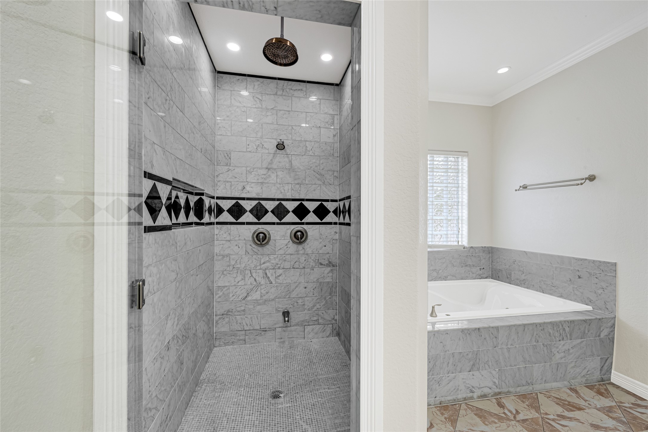 404 Moss Street Houston, TX 77009 - Photo 21 of 39 a bathroom with a bathtub and shower