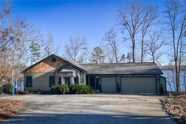 $975,067 | 196 Sugar Cane Drive, Hartwell, GA 30643