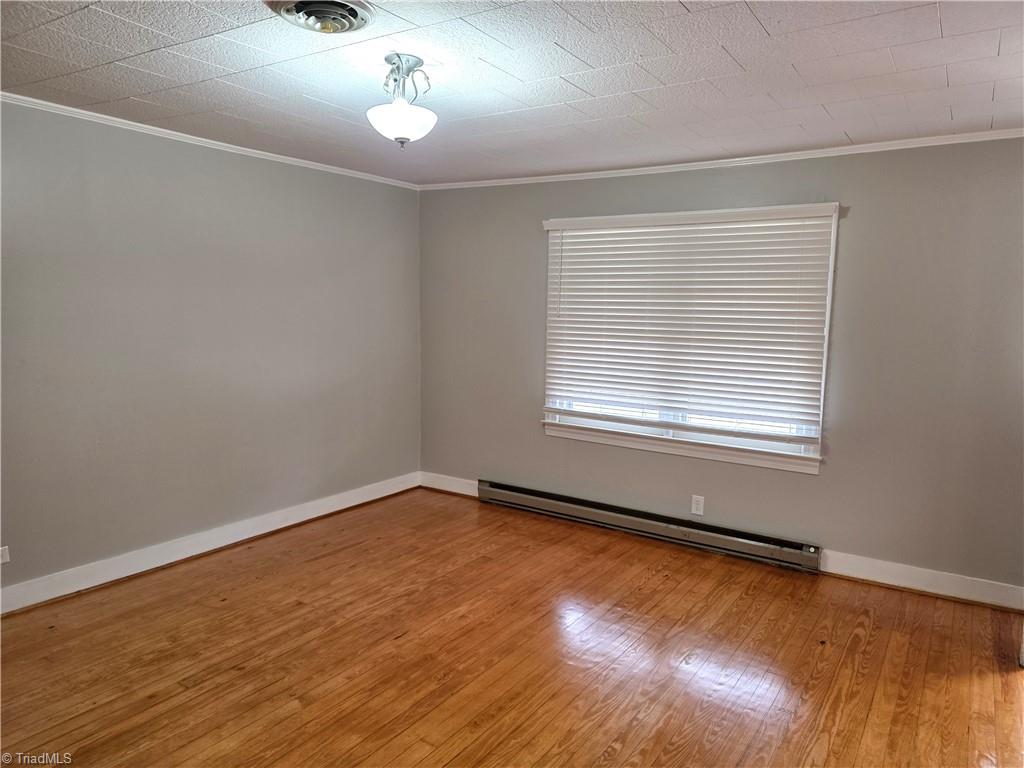 816 Banner Street Mount Airy, NC 27030 - Photo 4 of 20