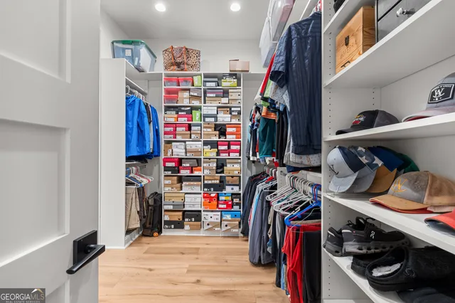 a view of a lake from a yard