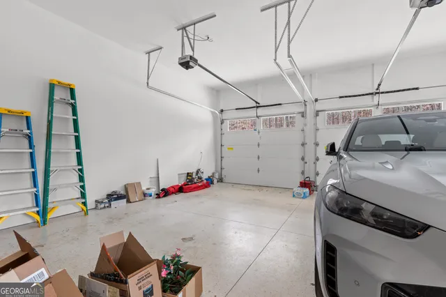 $2,500,000 | 340 Foxy Lane, Martin, GA 30557