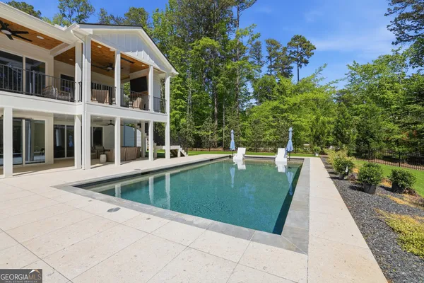 $2,500,000 | 340 Foxy Lane, Martin, GA 30557